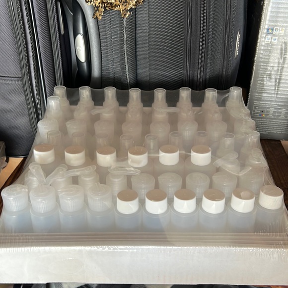 NEW Empty Plastic Containers Travel Size - 60 Pc Set - Picture 2 of 5